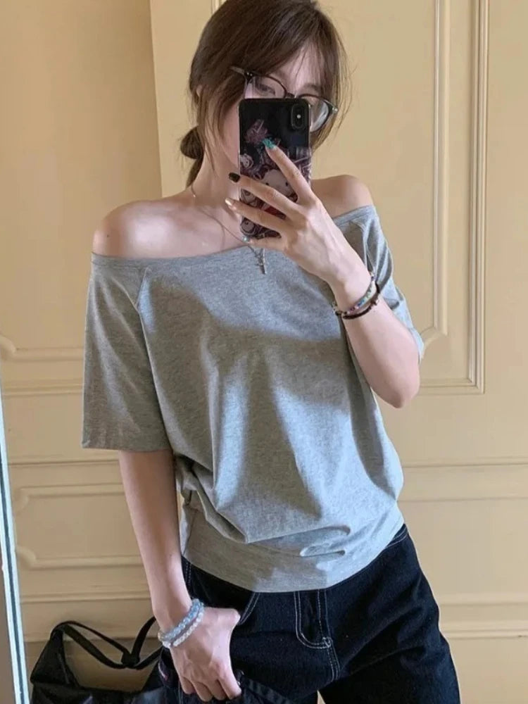 T-shirts Women Niche Design Off Shoulder Solid Short Sleeve Summer Chic Loose Casual Daily Simple Sexy Korean Trendy Street Tops